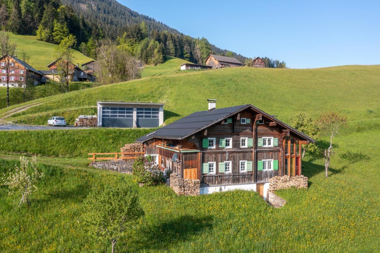 Haus Holzwurm Apartment Raggal Exterior photo