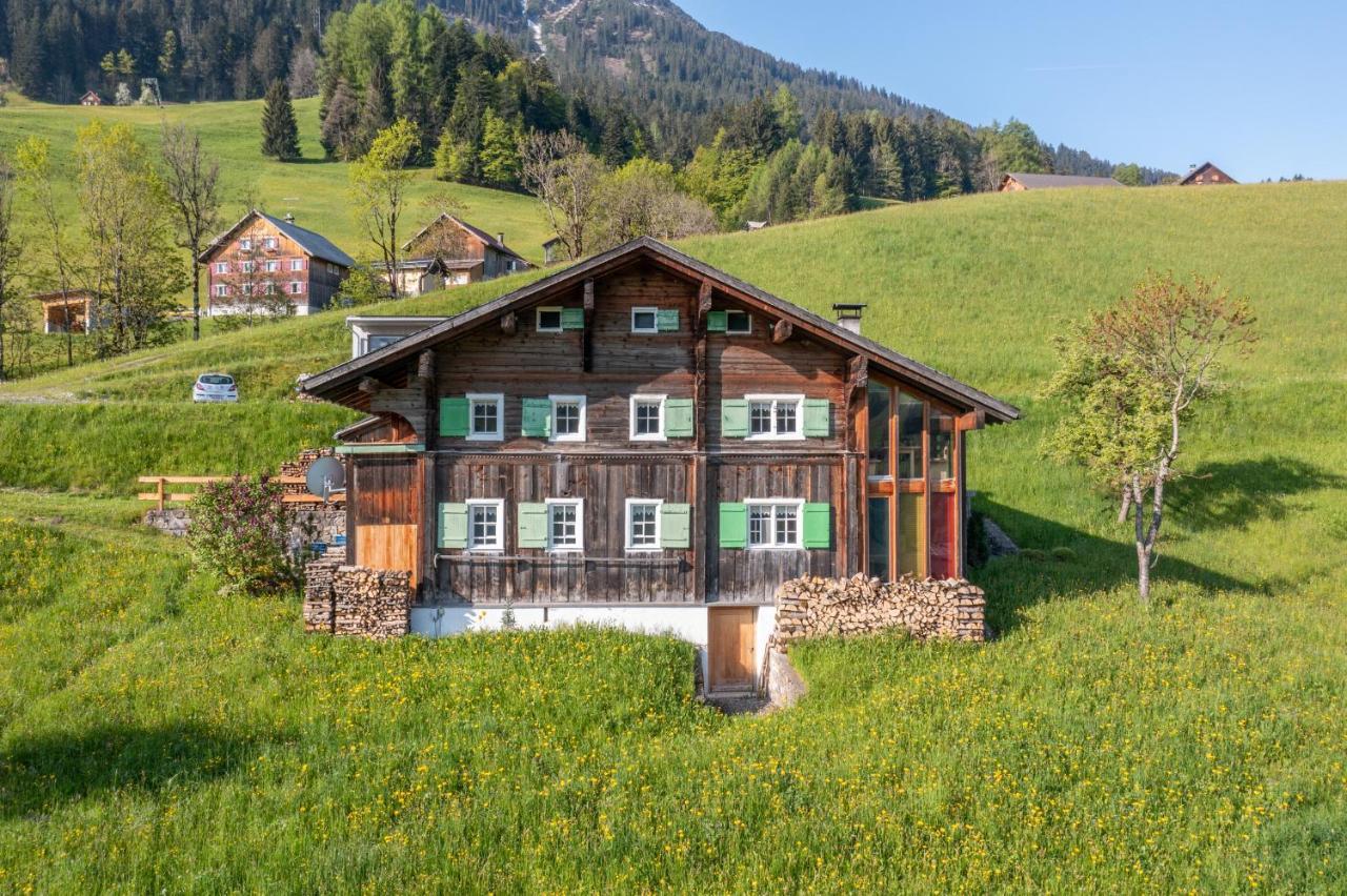 Haus Holzwurm Apartment Raggal Exterior photo